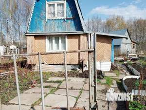 Дом 18м², 2-этажный, участок 4 сот.  