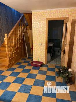 Коттедж 323м&sup2;, 3-этажный, участок 12 сот.  