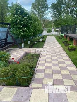 Коттедж 240м², 2-этажный, участок 10 сот.  