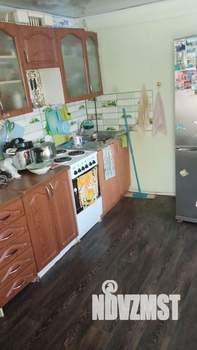Дом 40м², 2-этажный, участок 5 сот.  