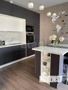 Дом 240м², 2-этажный, участок 8 сот.  