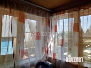 Дом 18м², 2-этажный, участок 4 сот.  
