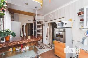 Дом 200м², 2-этажный, участок 9 сот.  