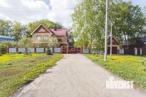Коттедж 281м², 2-этажный, участок 15 сот.  