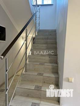 Дом 274м², 2-этажный, участок 1111 сот.  
