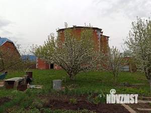 Коттедж 437м², 3-этажный, участок 15 сот.  