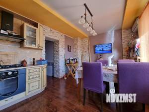 Коттедж 470м², 3-этажный, участок 9 сот.  