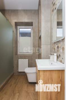 Дом 145м&sup2;, 2-этажный, участок 6 сот.  