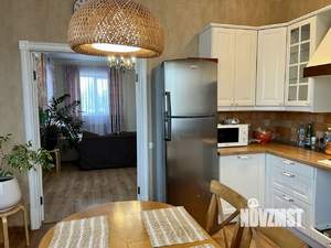 Таунхаус 200м&sup2;, 3-этажный, участок 8 сот.  