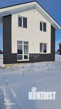 Дом 110м², 2-этажный, участок 6 сот.  