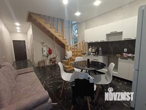 Таунхаус 130м², 2-этажный, участок 8 сот.  
