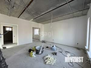 Дом 160м², 2-этажный, участок 6 сот.  