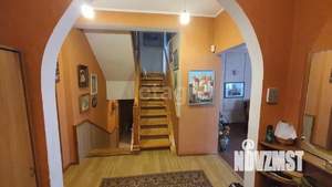 Дом 343м&sup2;, 2-этажный, участок 10 сот.  