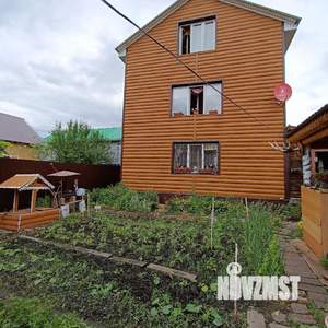 Дом 160м², 3-этажный, участок 3 сот.  