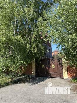 Дом 375м², 3-этажный, участок 13 сот.  