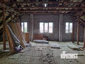 Дом 270м², 2-этажный, участок 15 сот.  