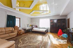 Дом 350м², 2-этажный, участок 15 сот.  