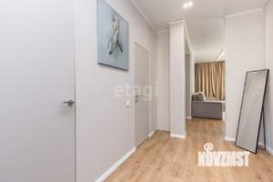 Дом 160м&sup2;, 2-этажный, участок 6 сот.  