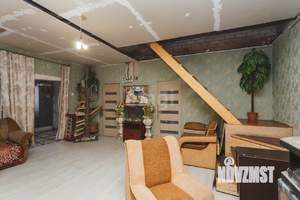 Дом 200м², 2-этажный, участок 9 сот.  