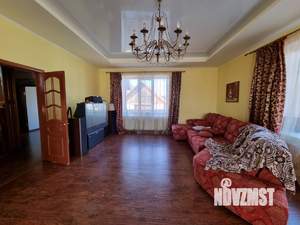 Коттедж 470м², 3-этажный, участок 9 сот.  