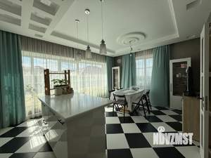 Коттедж 247м², 2-этажный, участок 11 сот.  