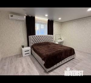 Коттедж 212м², 2-этажный, участок 8 сот.  