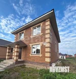 Дом 150м&sup2;, 2-этажный, участок 6 сот.  