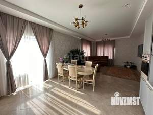 Дом 175м², 2-этажный, участок 8 сот.  