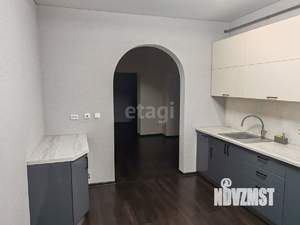 Дом 228м², 2-этажный, участок 15 сот.  
