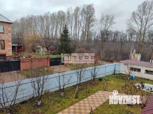 Коттедж 240м², 2-этажный, участок 10 сот.  