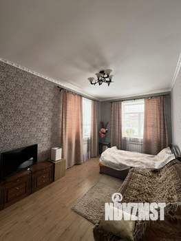 Коттедж 280м², 2-этажный, участок 15 сот.  