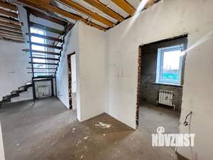 Дом 126м², 2-этажный, участок 8 сот.  