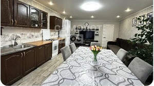 Дом 220м&sup2;, 2-этажный, участок 7 сот.  