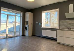 Дом 77м², 1-этажный, участок 0 сот.  