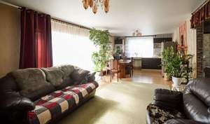 Дом 130м&sup2;, 2-этажный, участок 6 сот.  