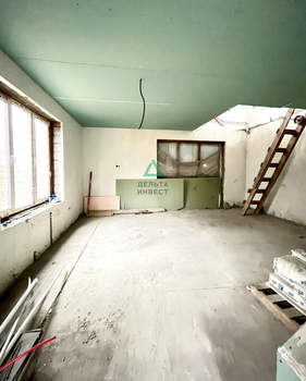 Дом 219м², 3-этажный, участок 10 сот.  