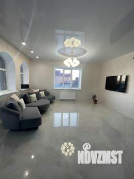 Коттедж 147м², 2-этажный, участок 8 сот.  