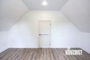 Дом 120м², 2-этажный, участок 6 сот.  