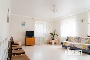 Дом 345м², 2-этажный, участок 8 сот.  