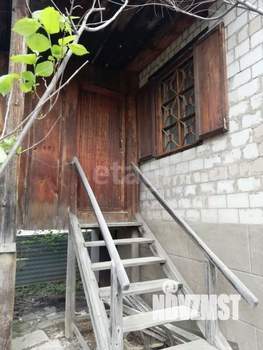 Дом 50м², 2-этажный, участок 6 сот.  