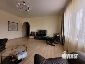 Дом 255м², 3-этажный, участок 9 сот.  