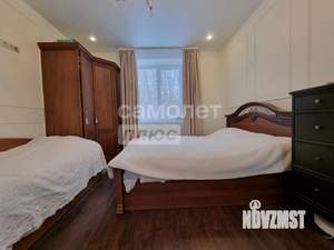 Дом 250м², 4-этажный, участок 9 сот.  