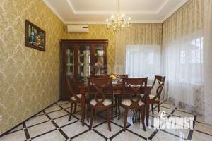 Дом 255м², 2-этажный, участок 10 сот.  