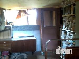 Дом 35м&sup2;, 2-этажный, участок 4 сот.  