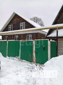 Дом 80м&sup2;, 2-этажный, участок 9 сот.  