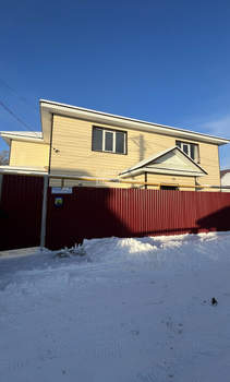 Дом 220м&sup2;, 2-этажный, участок 7 сот.  