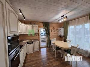 Дом 140м², 2-этажный, участок 8 сот.  