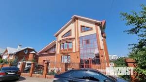 Дом 350м², 3-этажный, участок 12 сот.  