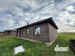 Дом 130м&sup2;, 1-этажный, участок 6 сот.  