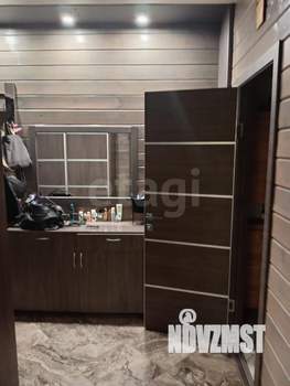 Дом 174м², 2-этажный, участок 9 сот.  